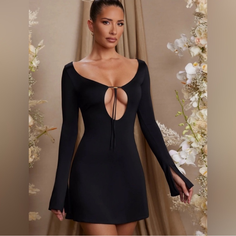 Oh Polly Black Long Sleeve Dress with Keyhole Detail